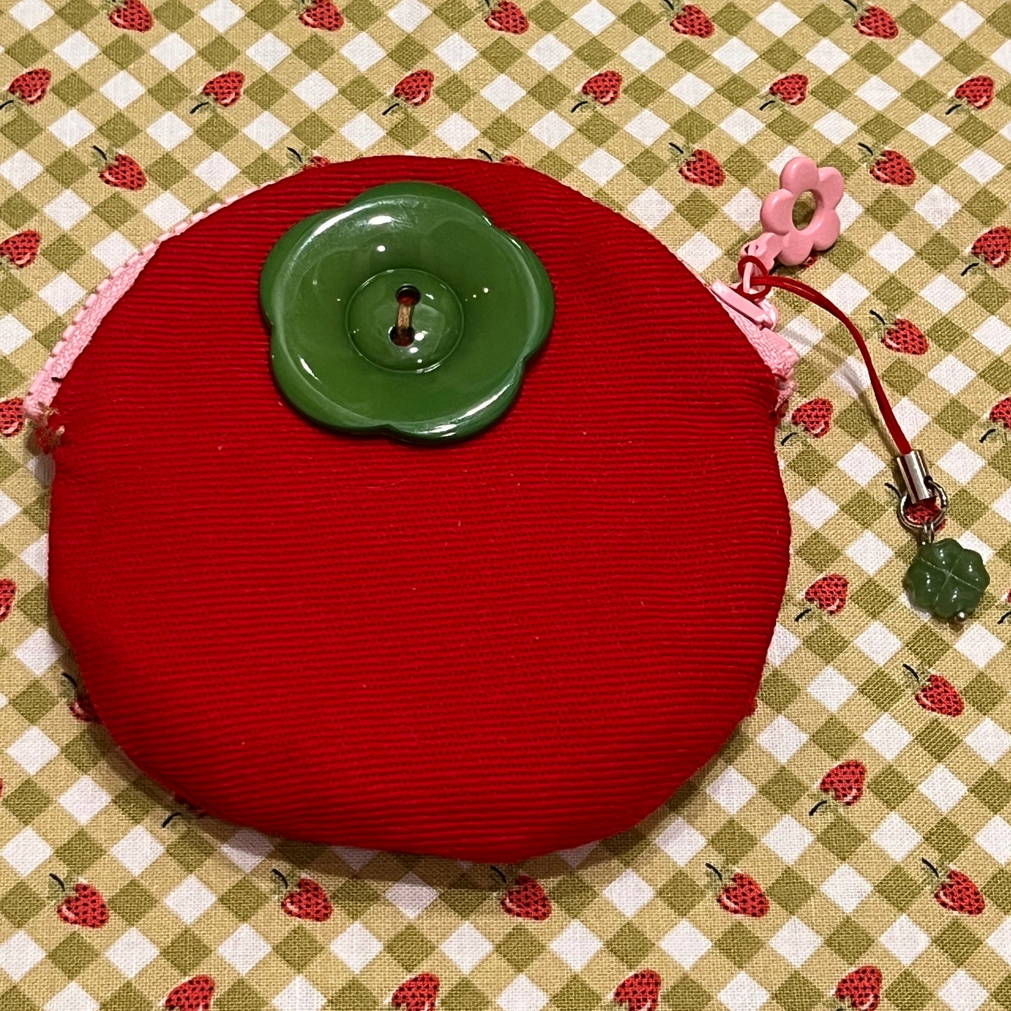 handmade: tomato denim pouch