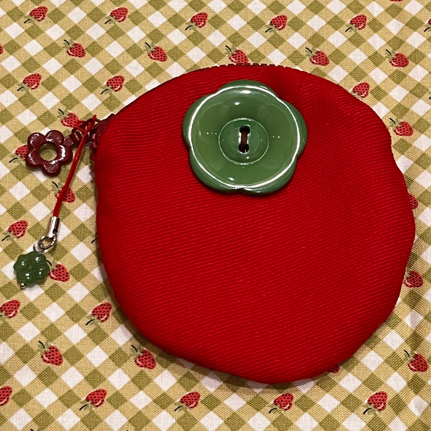 handmade: tomato denim pouch