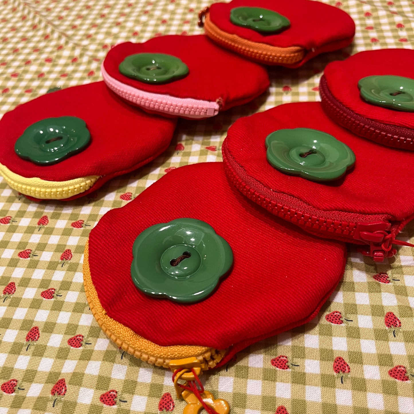 handmade: tomato denim pouch