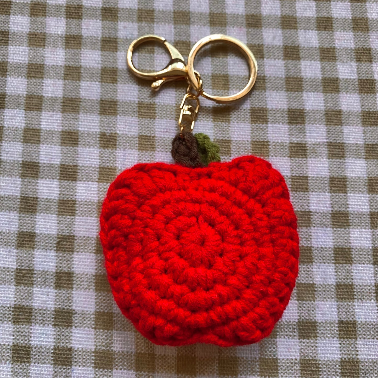 crochet keychain: red apples