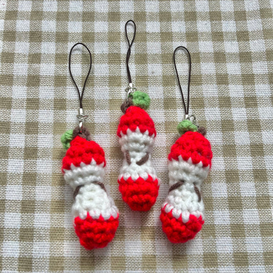 crochet keychain: apple cores🍎