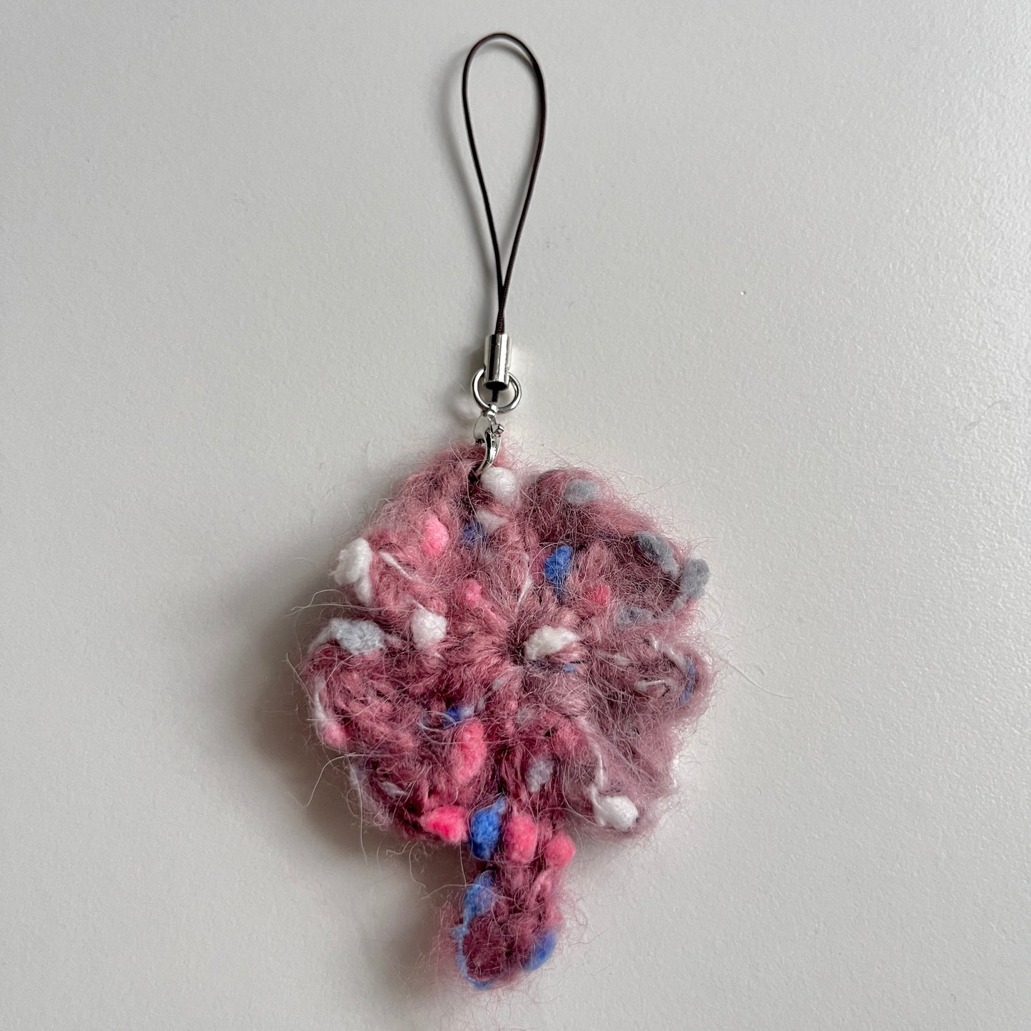 crochet phone strap: assorted clovers🍀🌸