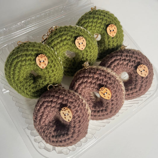 crochet keychain: donuts