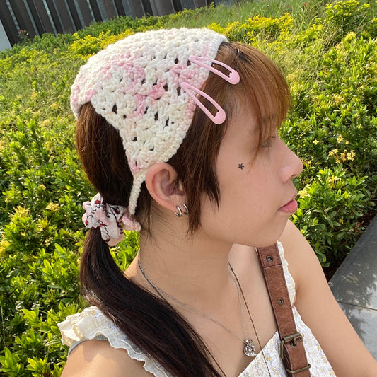 crochet wearable: picnic pink bandana🌸💕