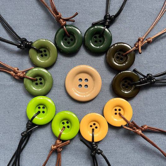 button necklaces: part 3💌
