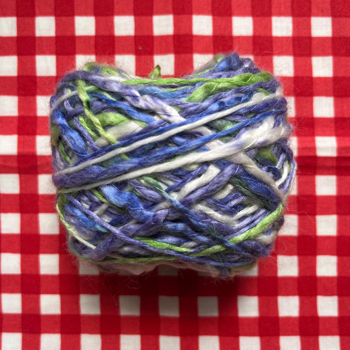 yarn #011: blue seaweed