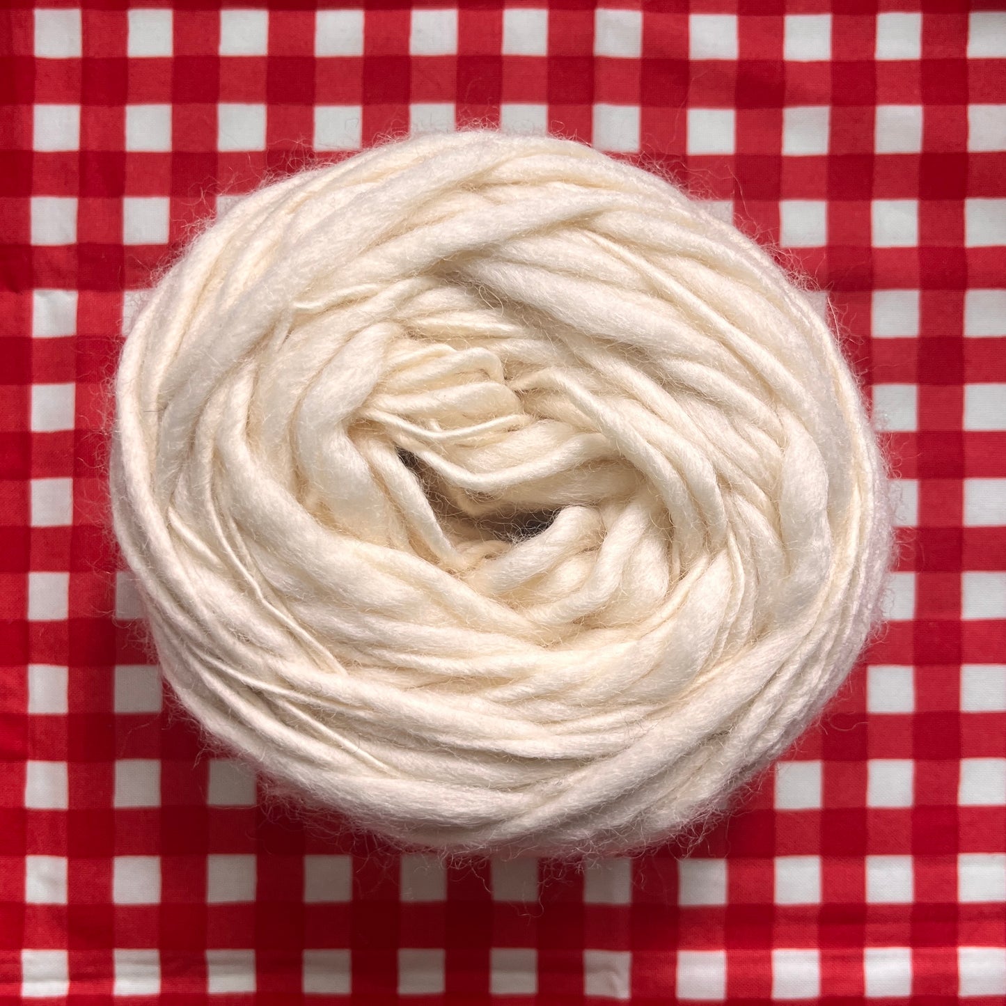 yarn #001: off-white slub wool