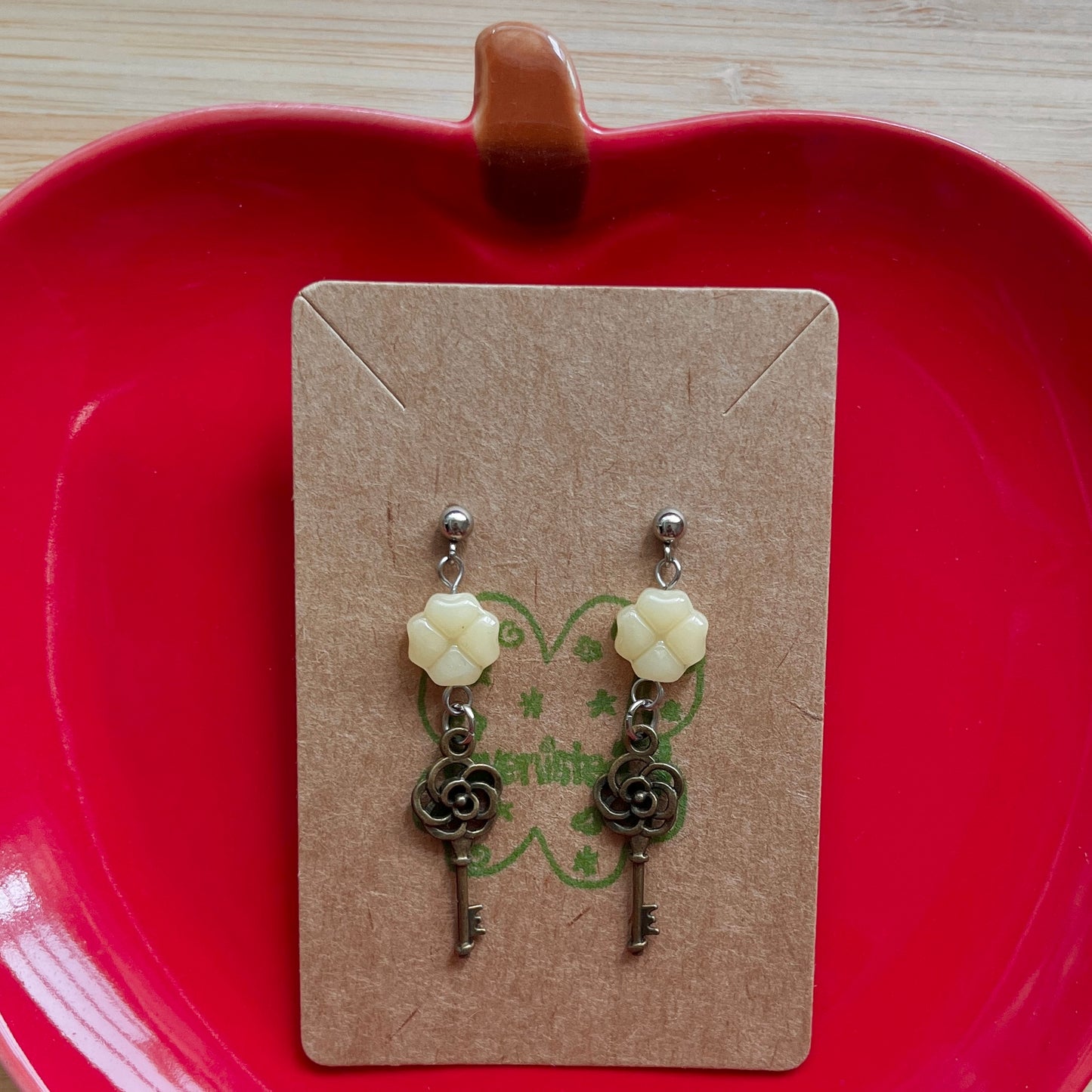 earrings: collection 9🎶 🍎