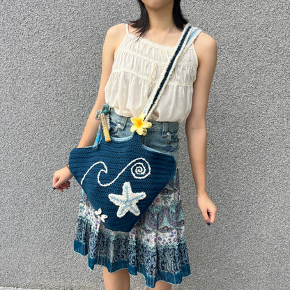 manta ray sling bag