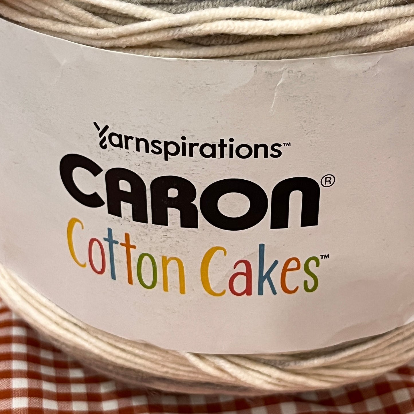 destash: yarn cakes