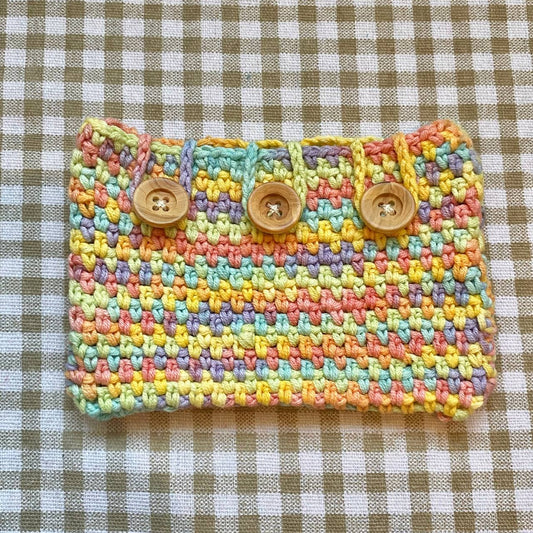 crochet pouch: rainbow pouch